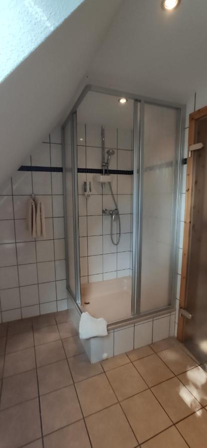 Wirtshaus Neuenkirchen Hotel Neuenkirchen auf Rugen Luaran gambar