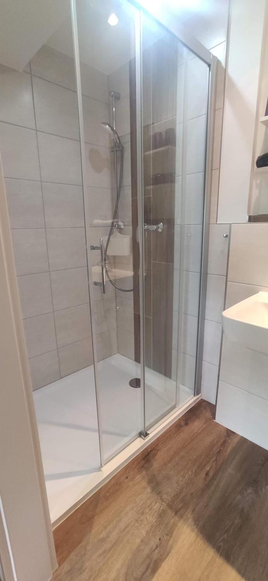 Wirtshaus Neuenkirchen Hotel Neuenkirchen auf Rugen Luaran gambar